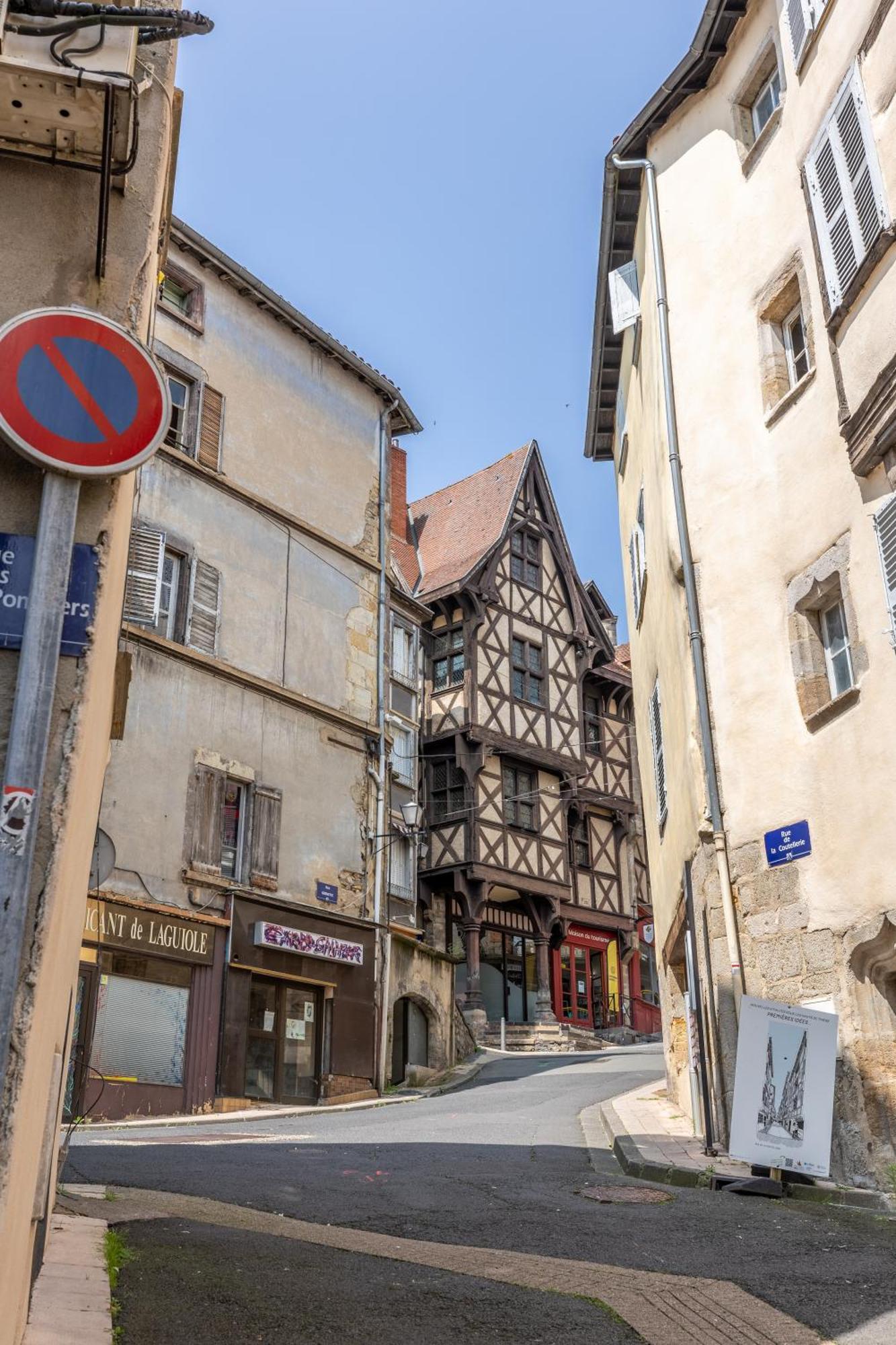 Le Petit Pirou # Cosy # Halte Auvergne Thiers Exteriér fotografie
